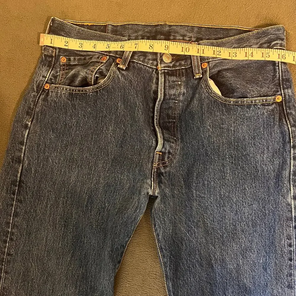 Levi's 501 Jeans Mens Sz 32x34 Blue Denim Straight Leg Workwear Classic Utility